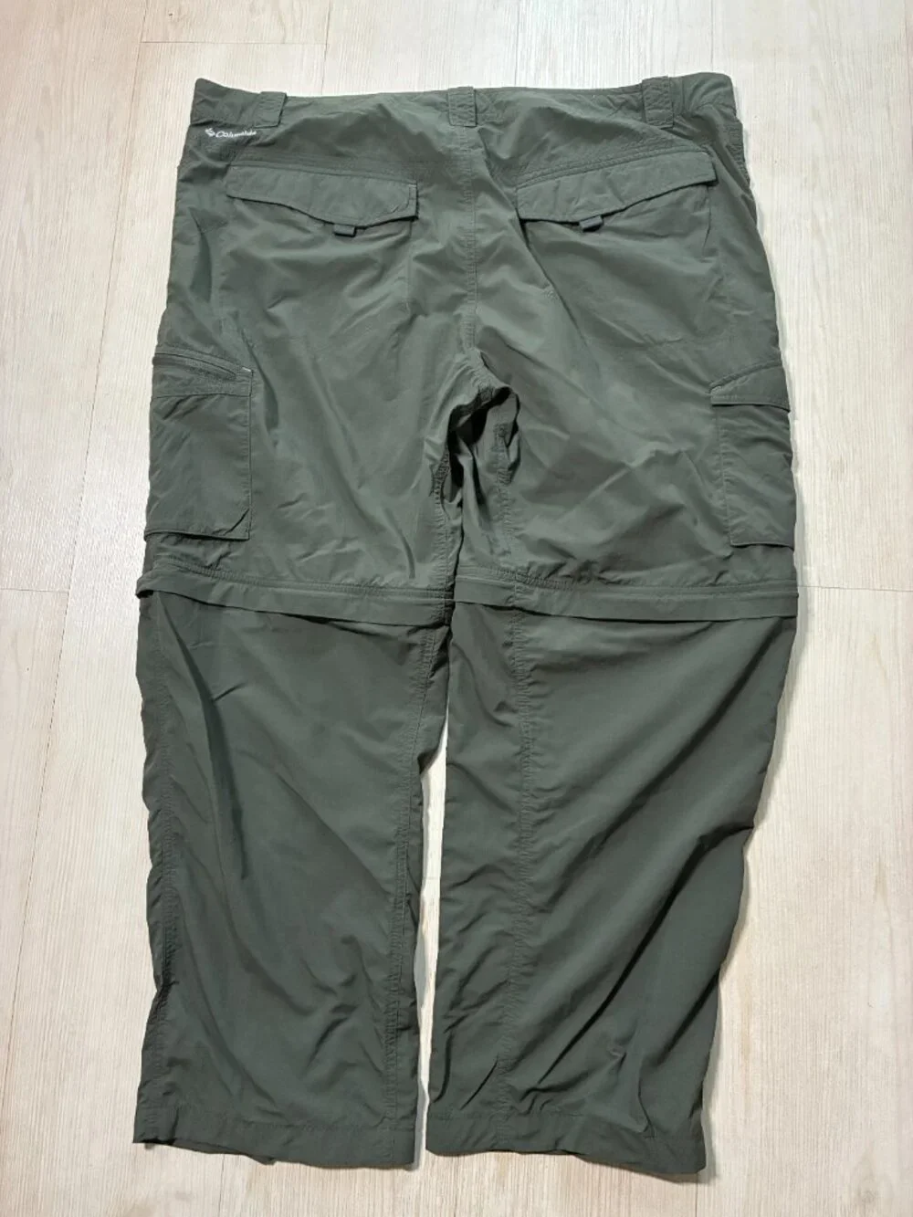 Columbia Silver Ridge Convertible Pants Men's 42x30 Green Omni-Shade Nylon